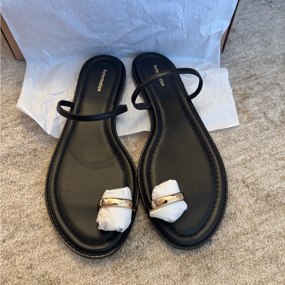 Reformation Cassandra Flat Sandal